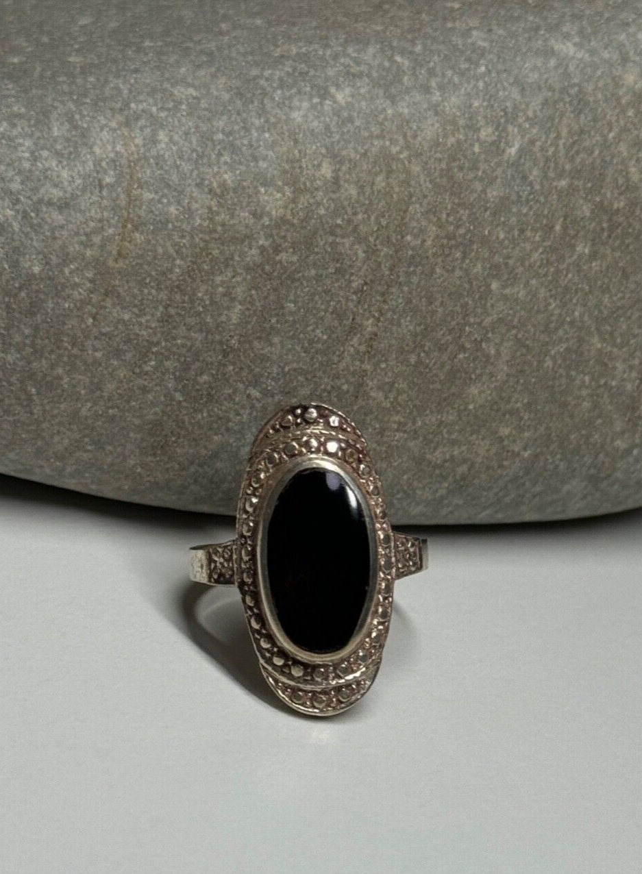 925 Sterling Silver Onyx Ring Size 5.5