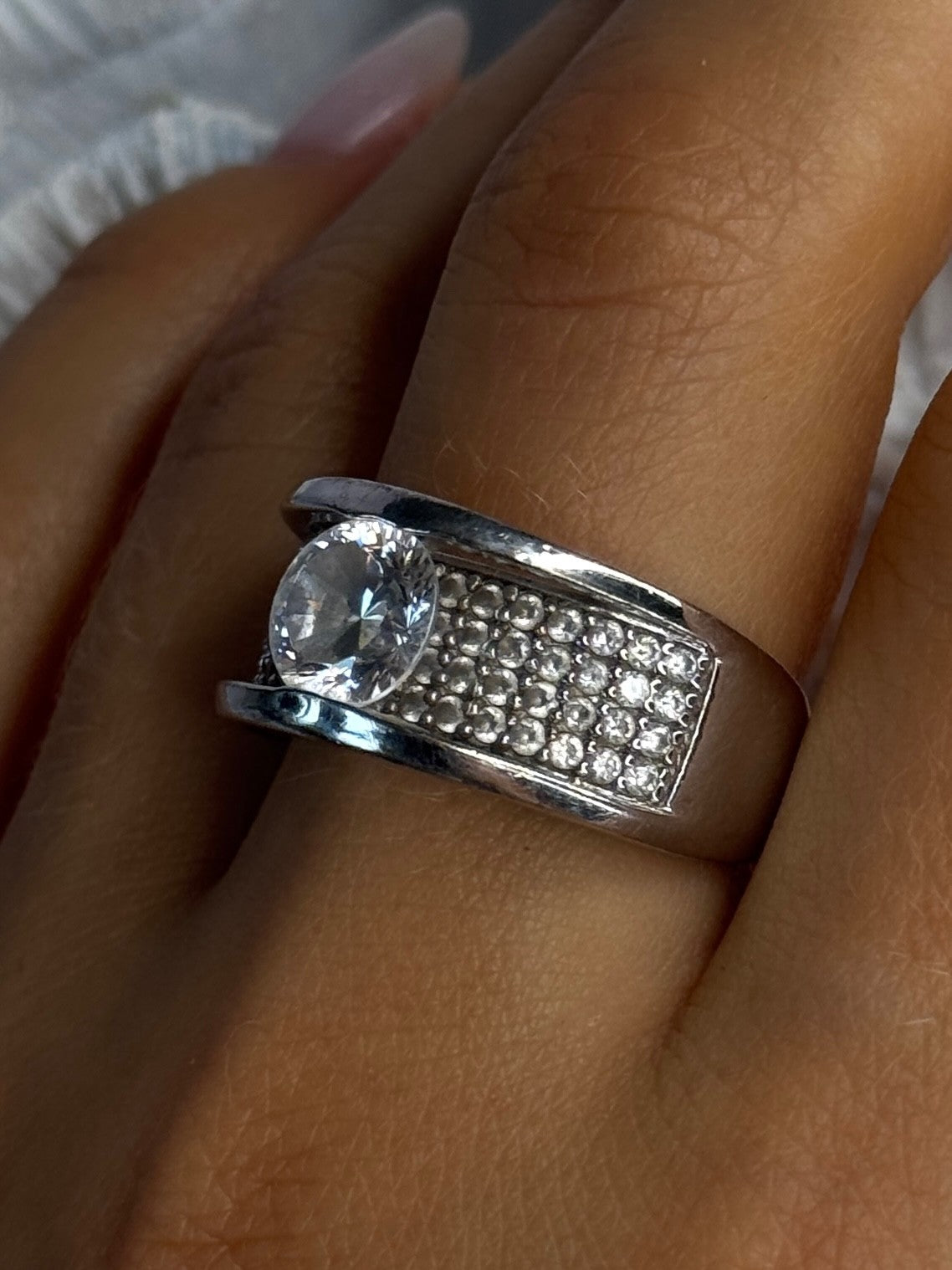 Elegant Design 925 Sterling Silver Cz Ring Size 10