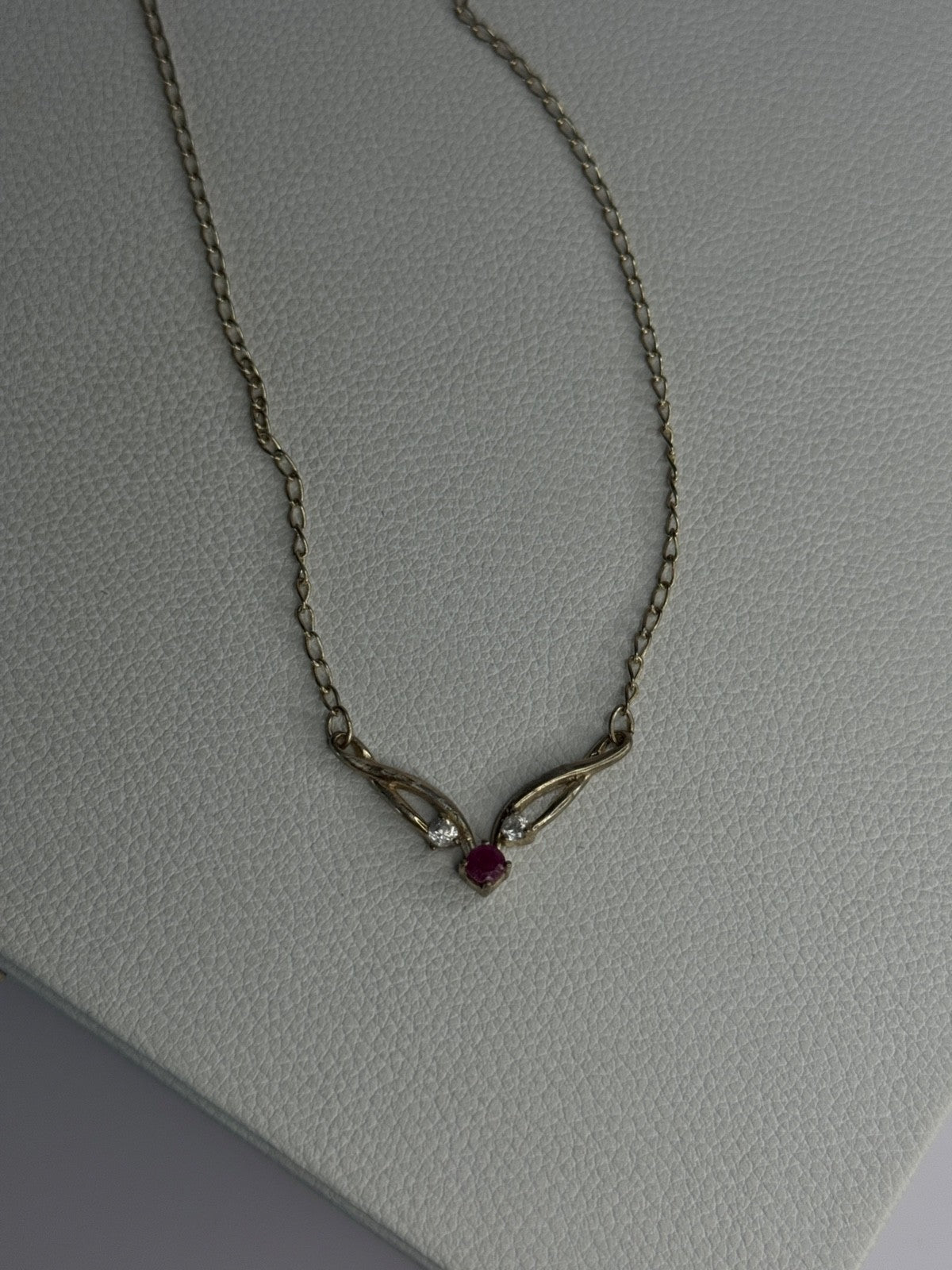 925 Sterling Silver Ruby & Beryl Necklace Length 18 Inch