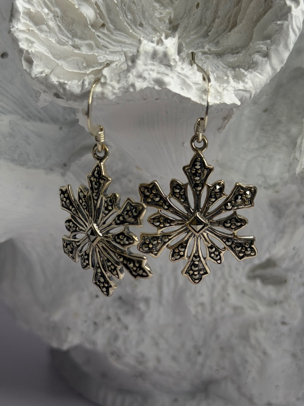 925 Sterling Silver Marcasite Snowflake Earrings