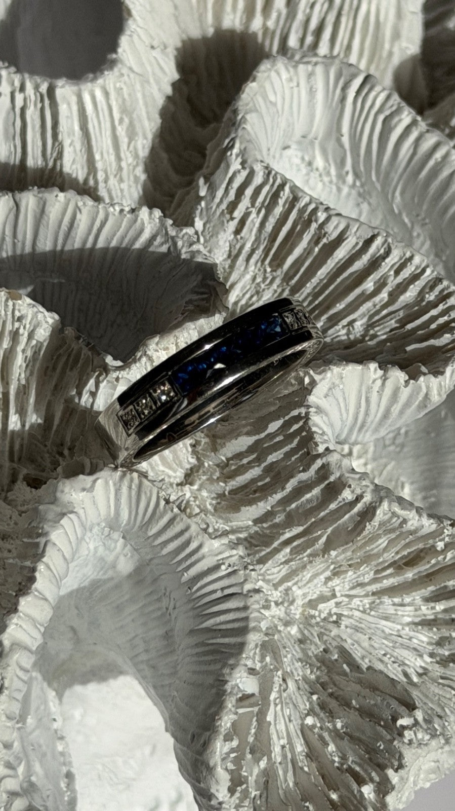 14K White Gold Sapphire & Diamond Ring Size 10.5