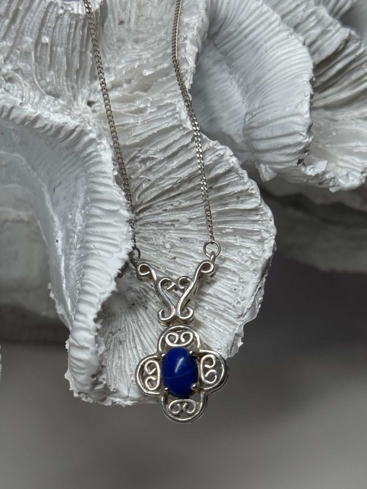 925 Sterling Silver Lapis Lazuli Necklace Length 19 In