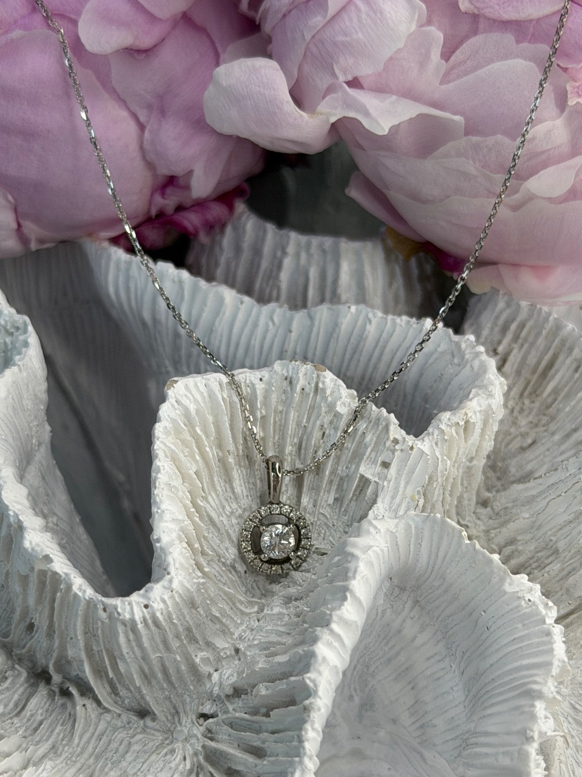 14K White Gold Diamonds tcw 0.36 ct Necklace