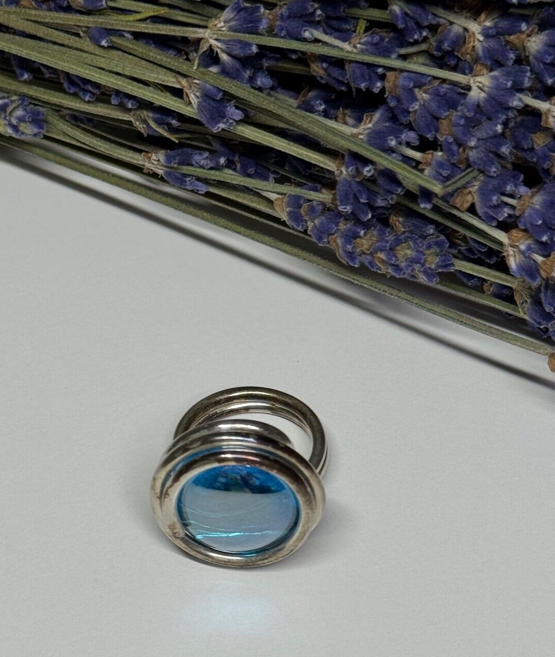 Modern Art Design Blue CZ Ring Size 6