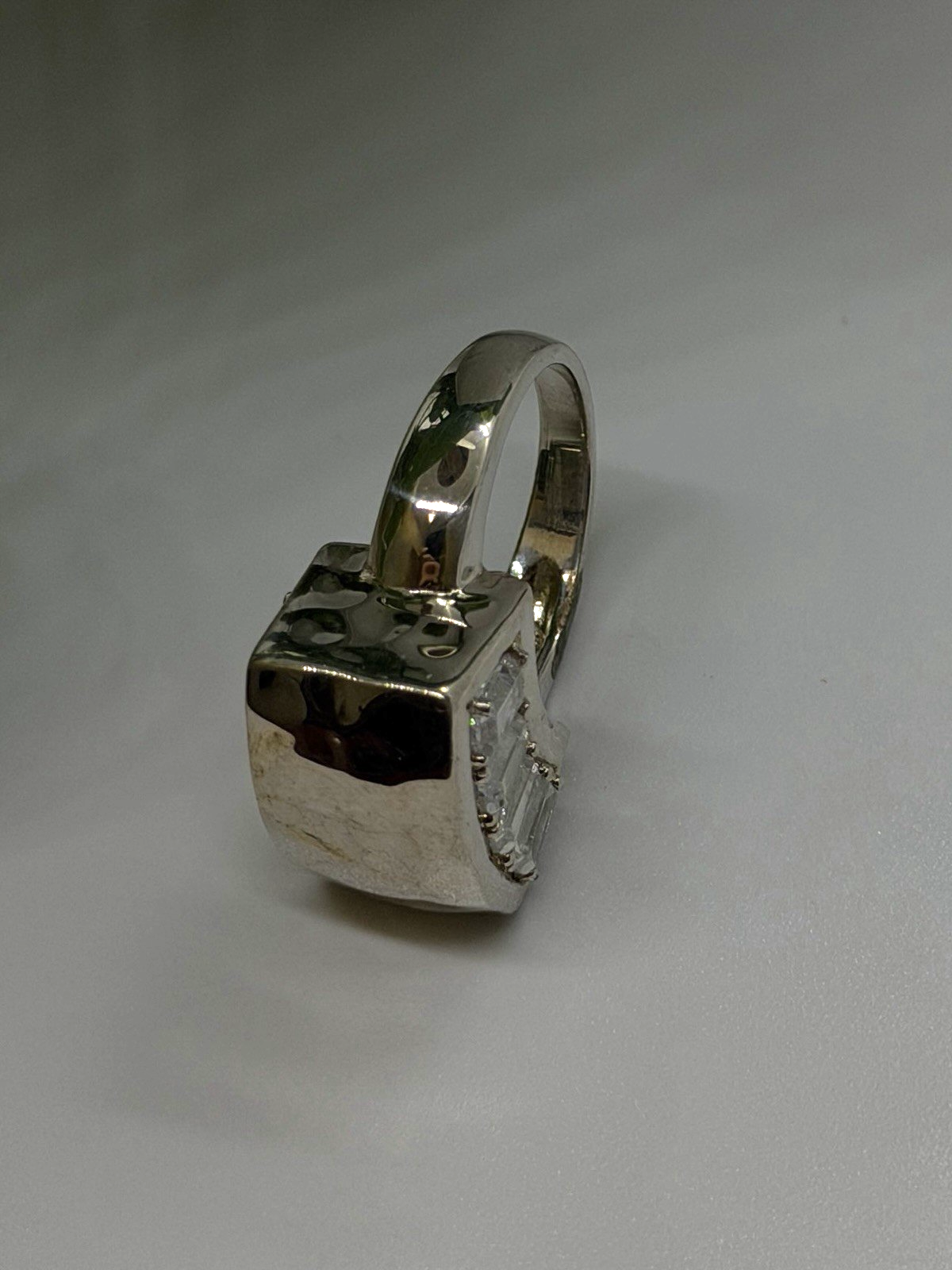 Unique Design 925 Sterling Silver White Colorless Spinel Ring Size 7
