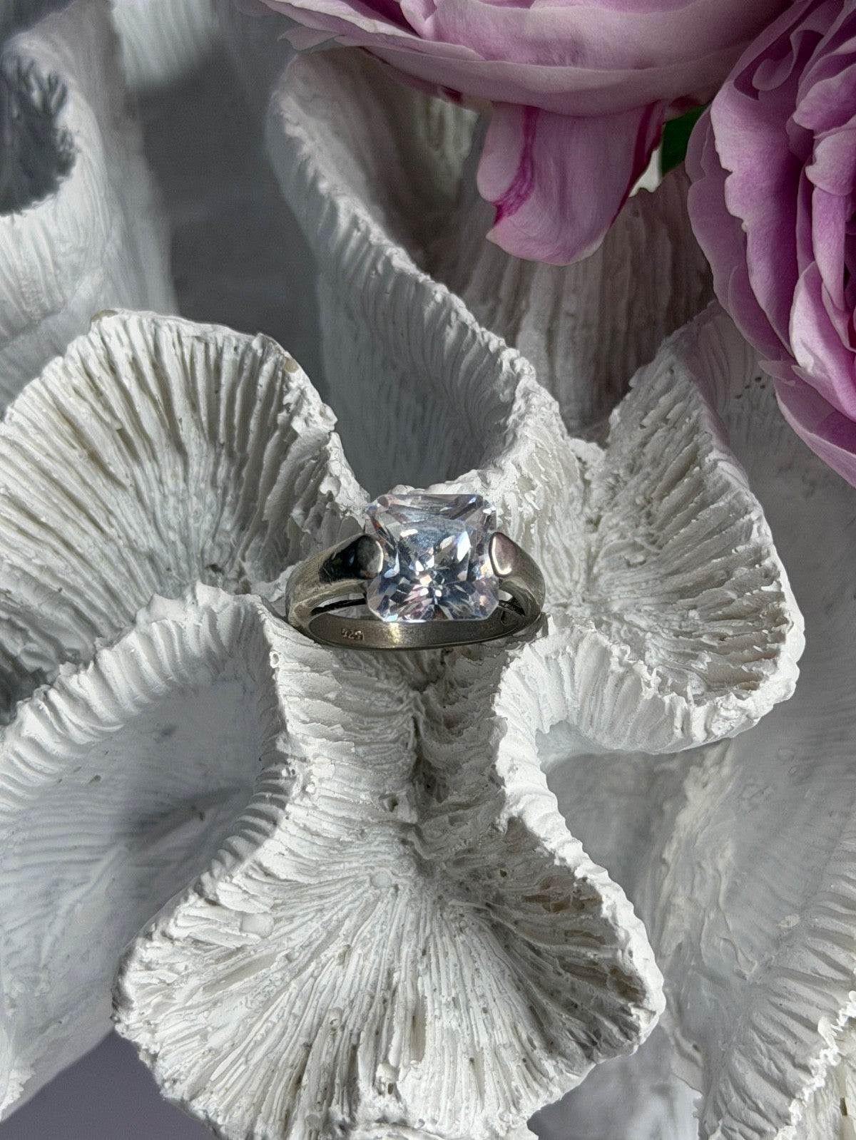 925 Sterling Silver White Spinel Ring Size 6