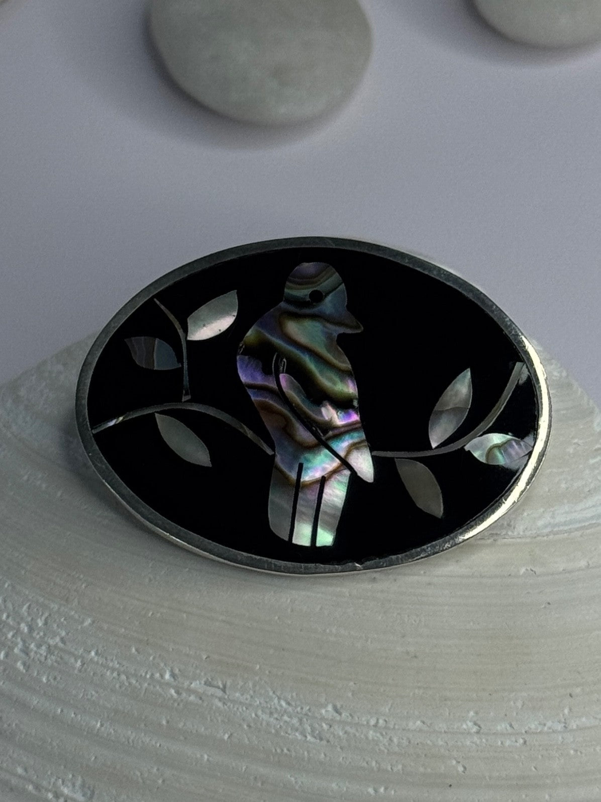 Vintage 925 Sterling Silver Abalone Bird Brooch Length 1.10 Inch