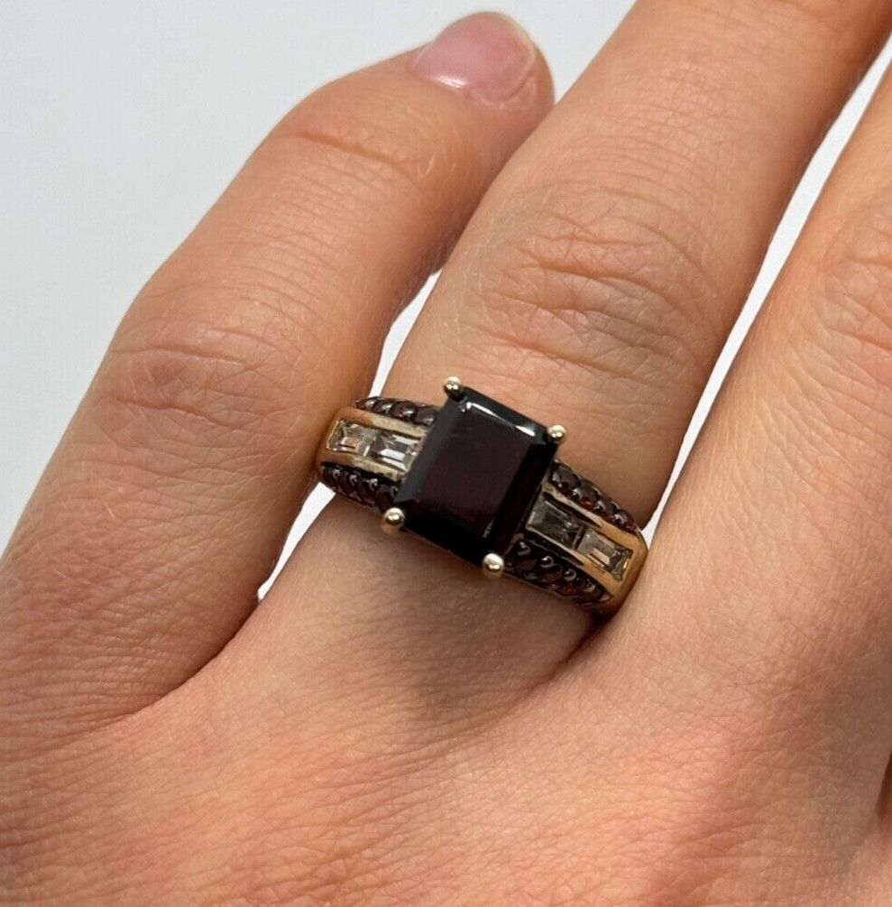 925 Sterling Silver Gold Plated Garnet & Goshenite Ring Size 6