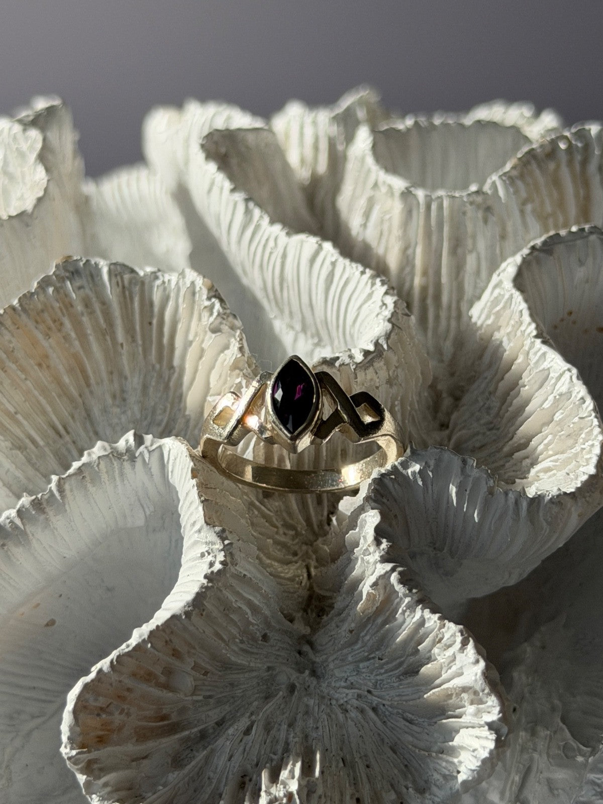 925 Sterling Silver Amethyst Ring Size 6.5