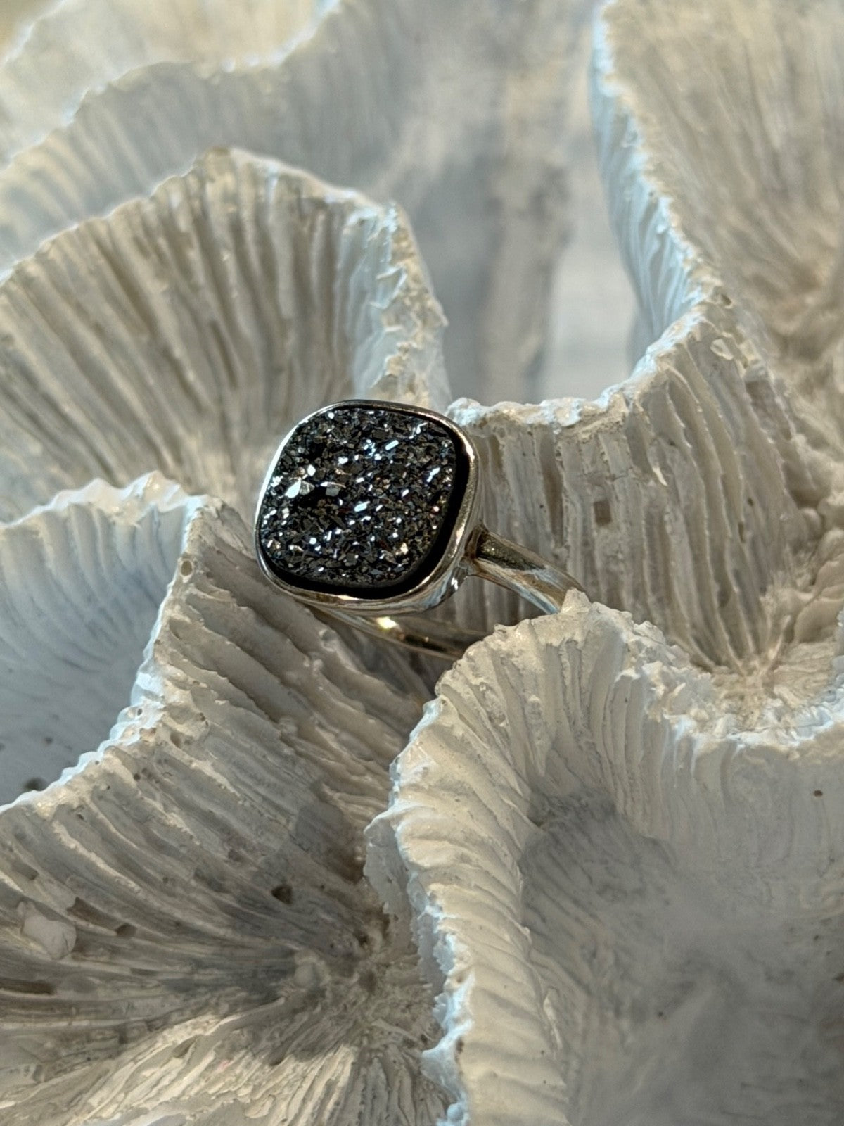 925 Sterling Silver Black Druzy Quartz Ring Size 5