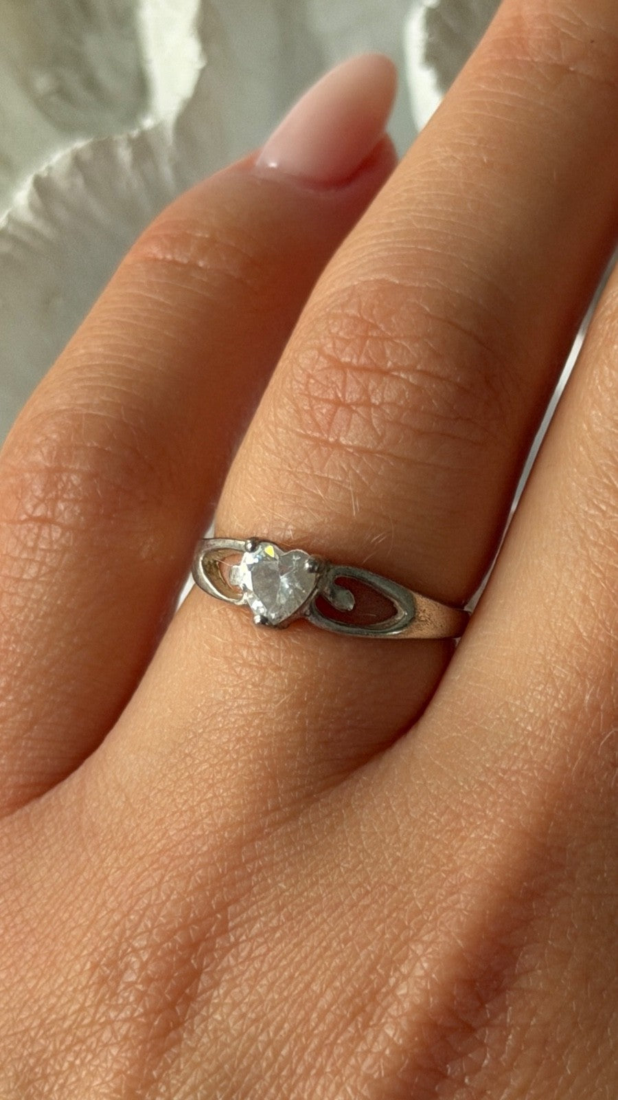 925 Sterling Silver White Topaz Heart Ring Size 6.5