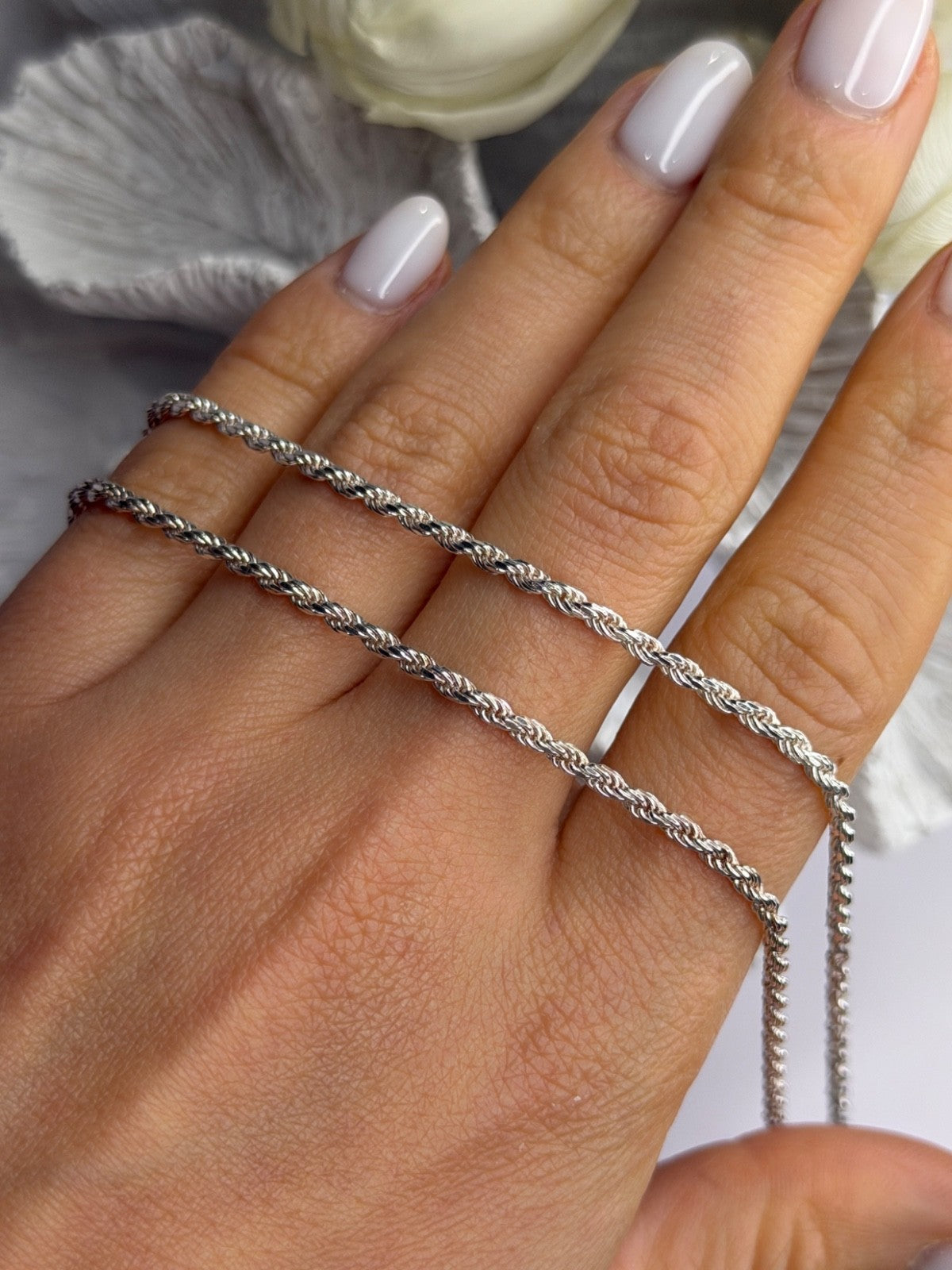 Elegant Italy 925 Sterling Silver Chain Necklace Length 24 in
