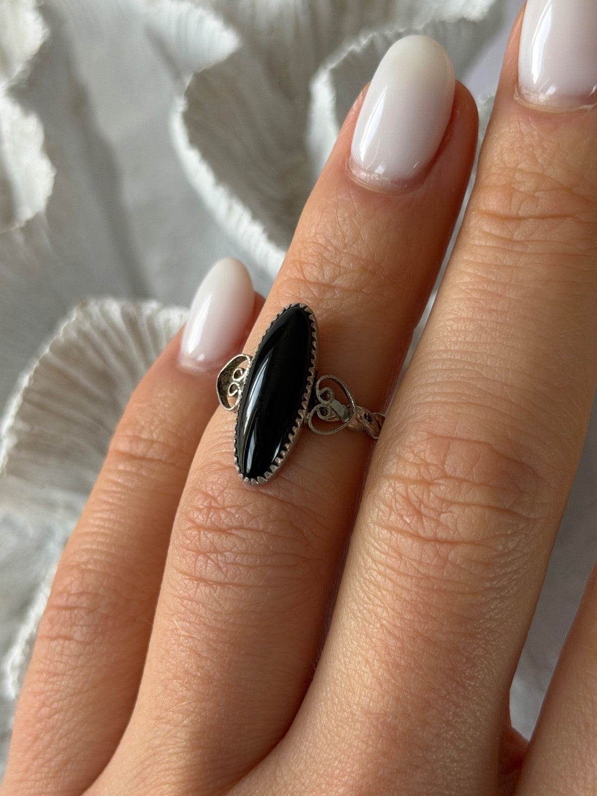 Vintage 925 Sterling Silver Black Onyx Ring Size 4