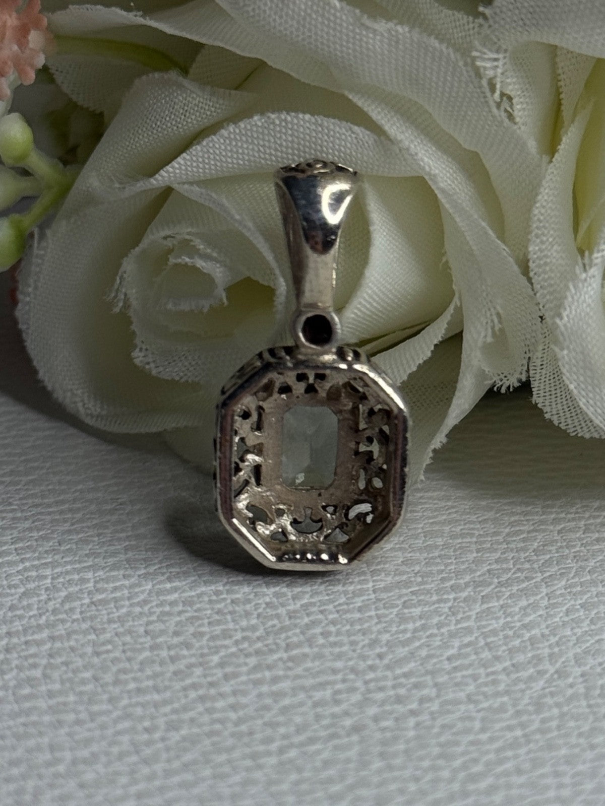 925 Sterling Silver Blue Topaz Pendant Length 1 Inch