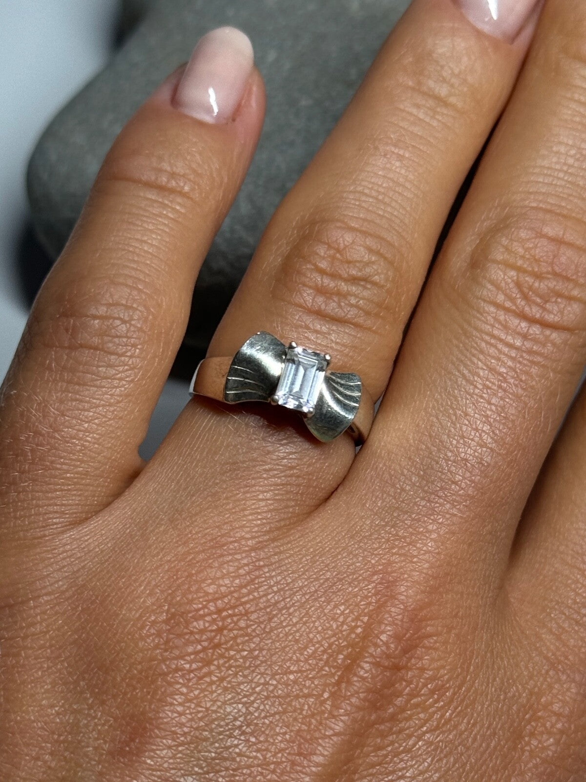925 Sterling Silver Beryl Bow Ring Size 6