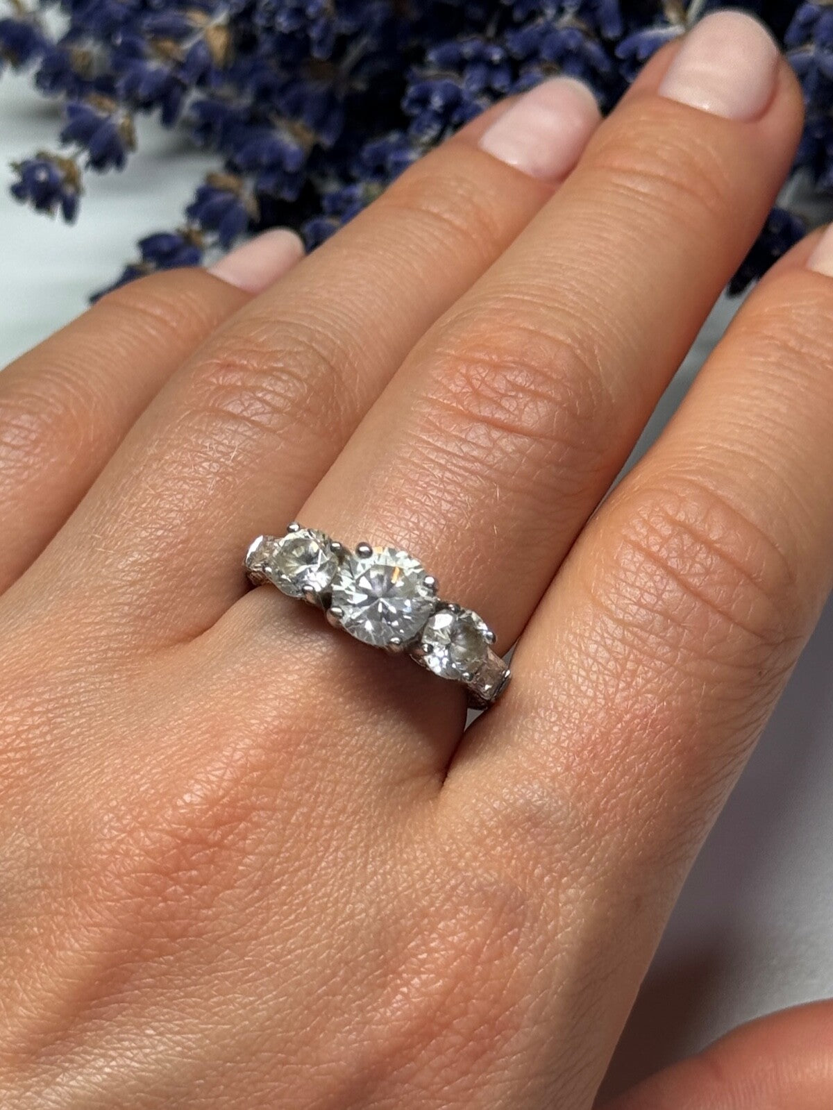 925 Sterling Silver CZ Ring Size 7.5