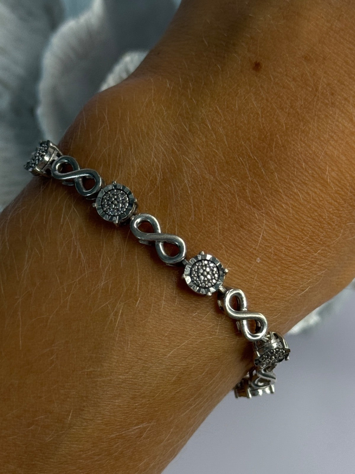 925 Sterling Silver Infinity Heart Bracelet Length 6-8
