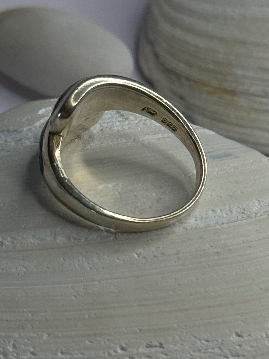 925 Sterling Silver Abalone Ring Size 7.5 Sizable Design
