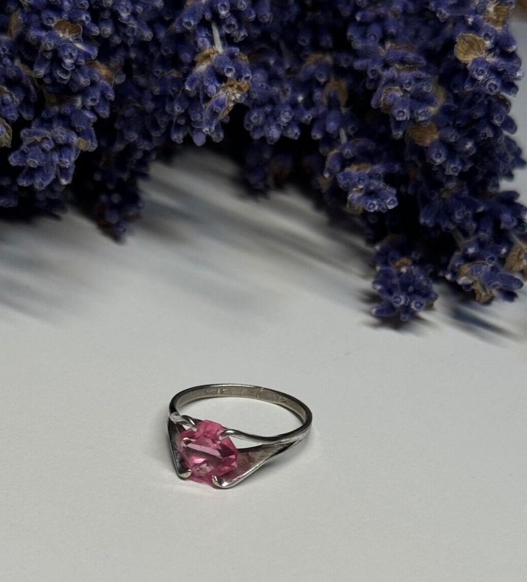 925 Sterling Silver Pink Topaz Ring Size 5