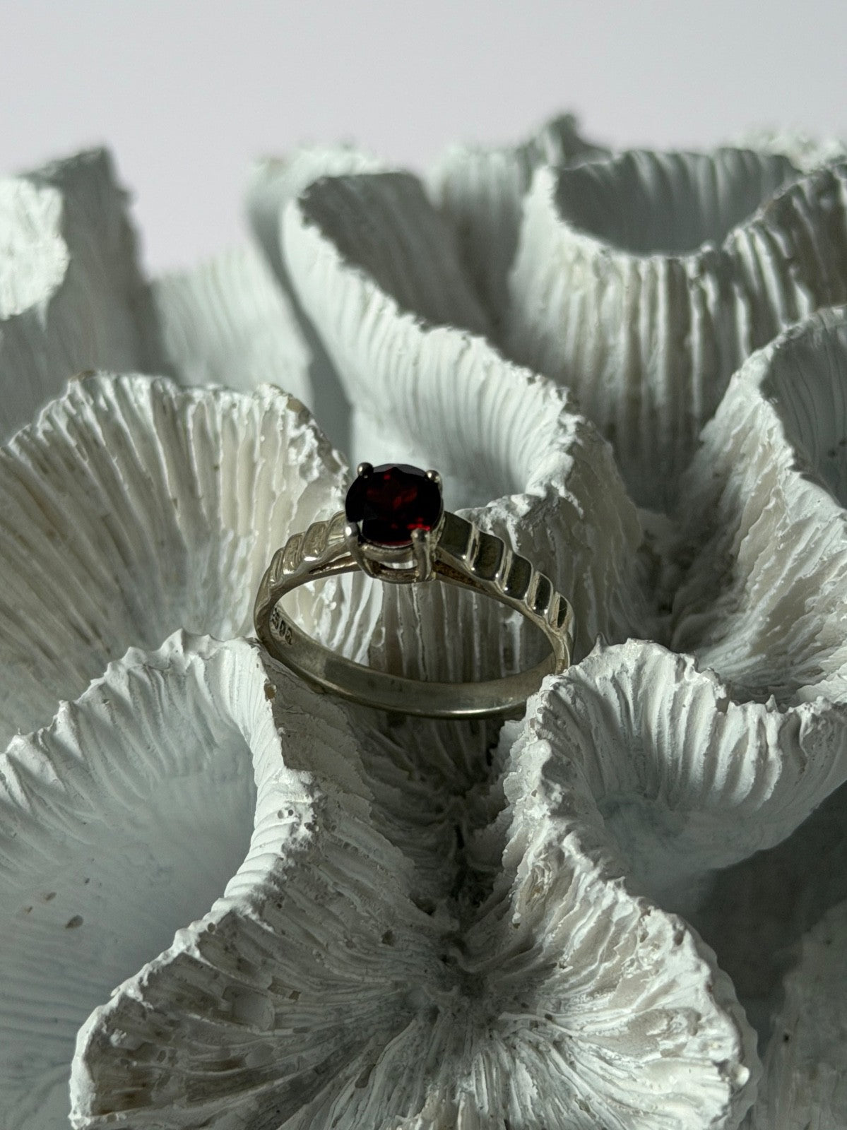 925 Sterling Silver Garnet Ring Size 9