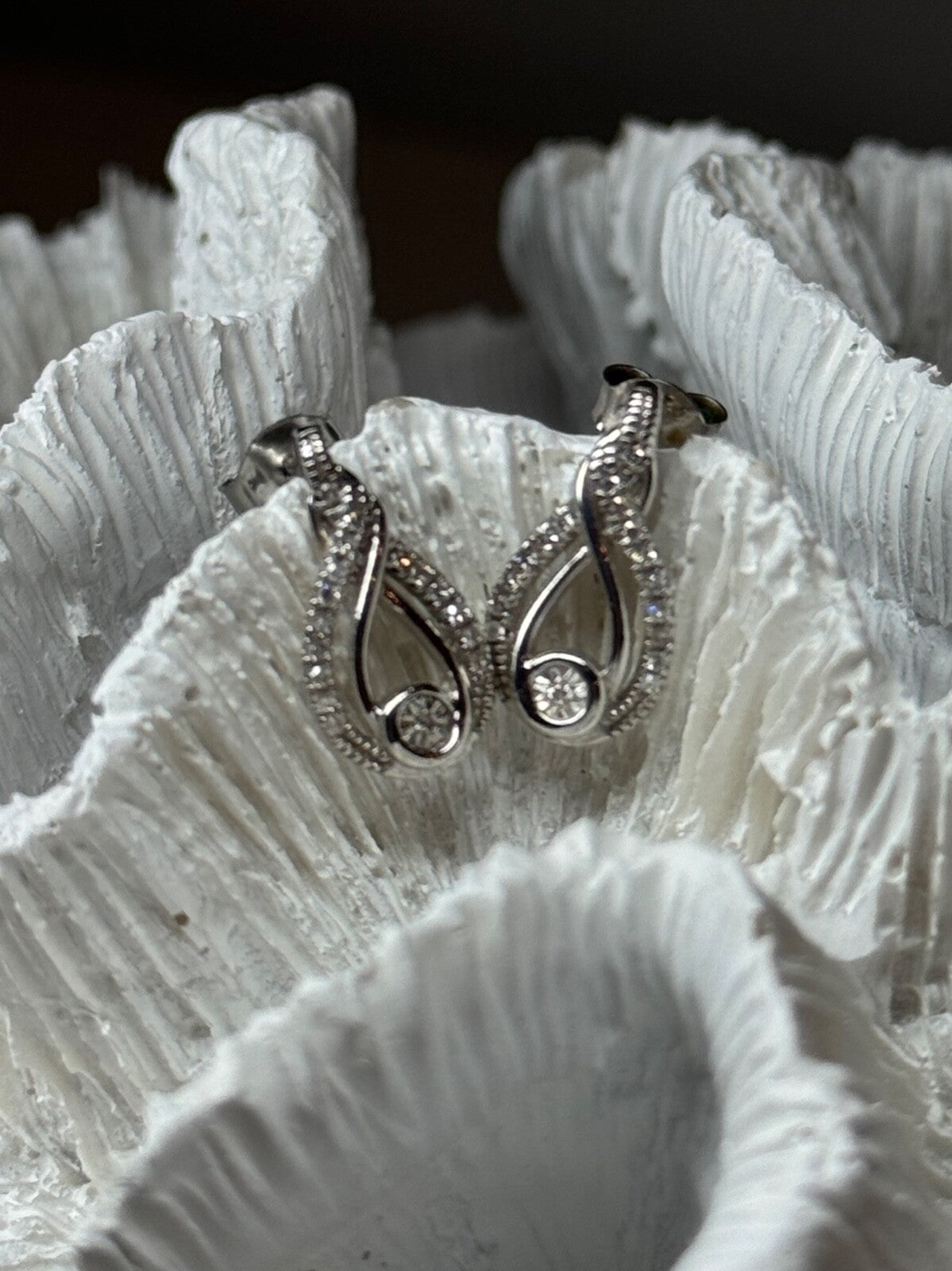 Interwoven 925 Sterling Silver White Topaz Earrings Length 0.6 in