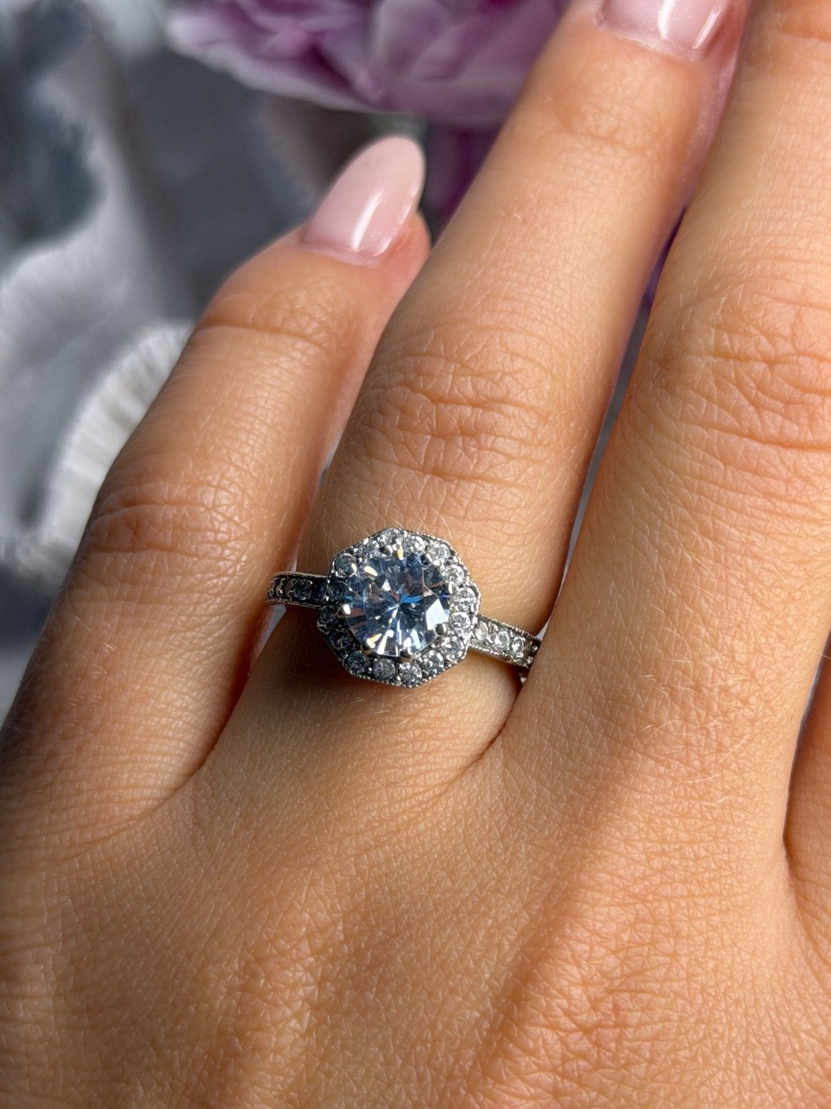 Beautiful 925 Sterling Silver Cz Ring Size 6