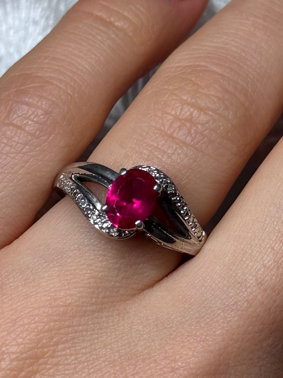 925 Sterling Silver Ruby Ring Size 6