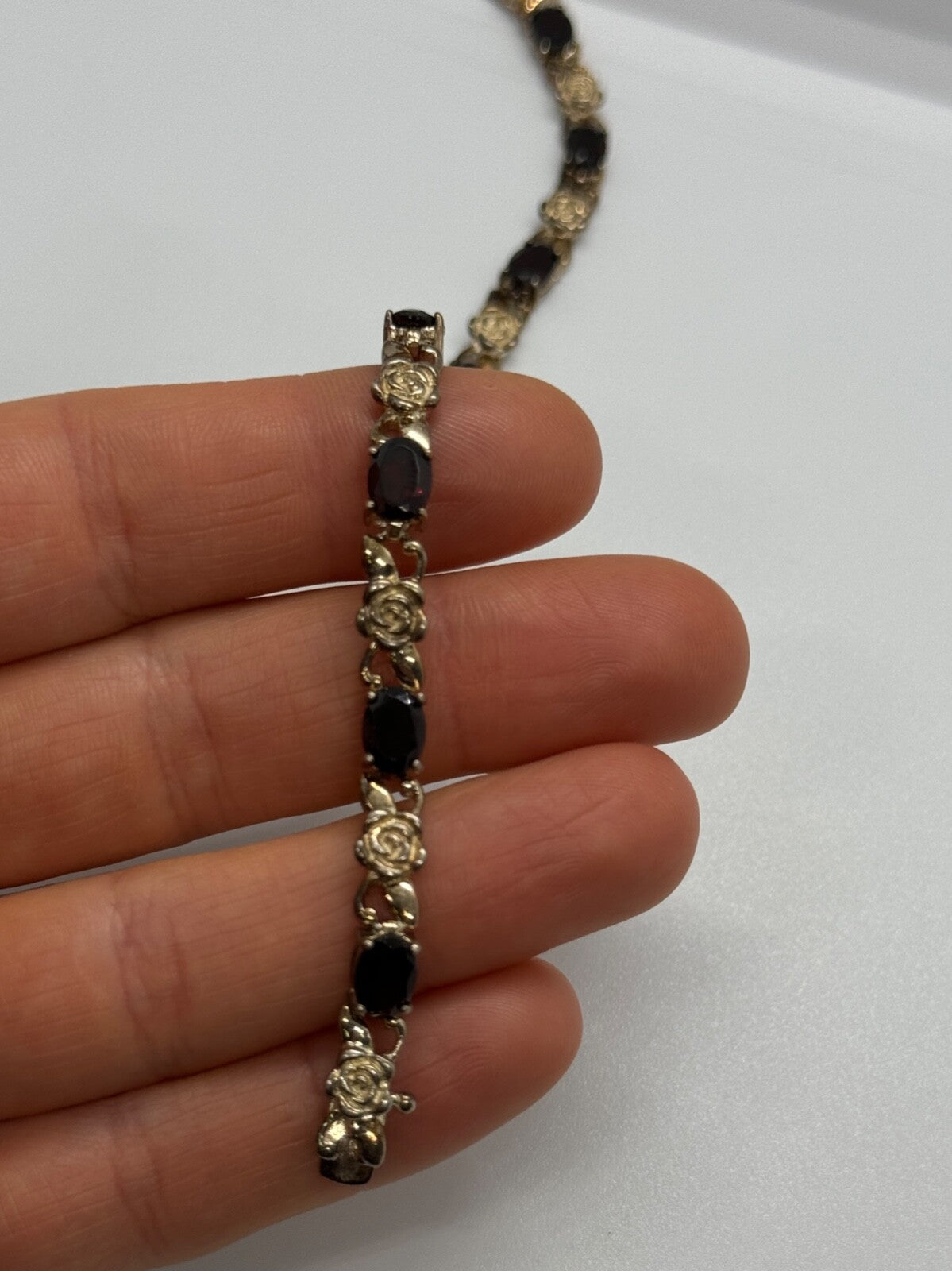 925 Sterling Silver Garnet Flowers Bracelet