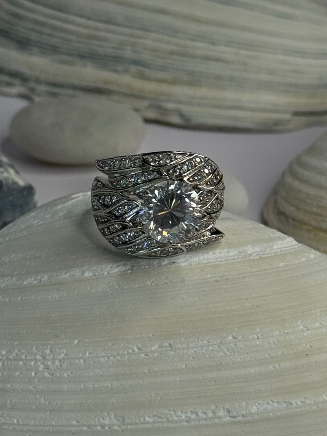 Beautiful Design 925 Sterling Silver Cz Ring Size 5.5
