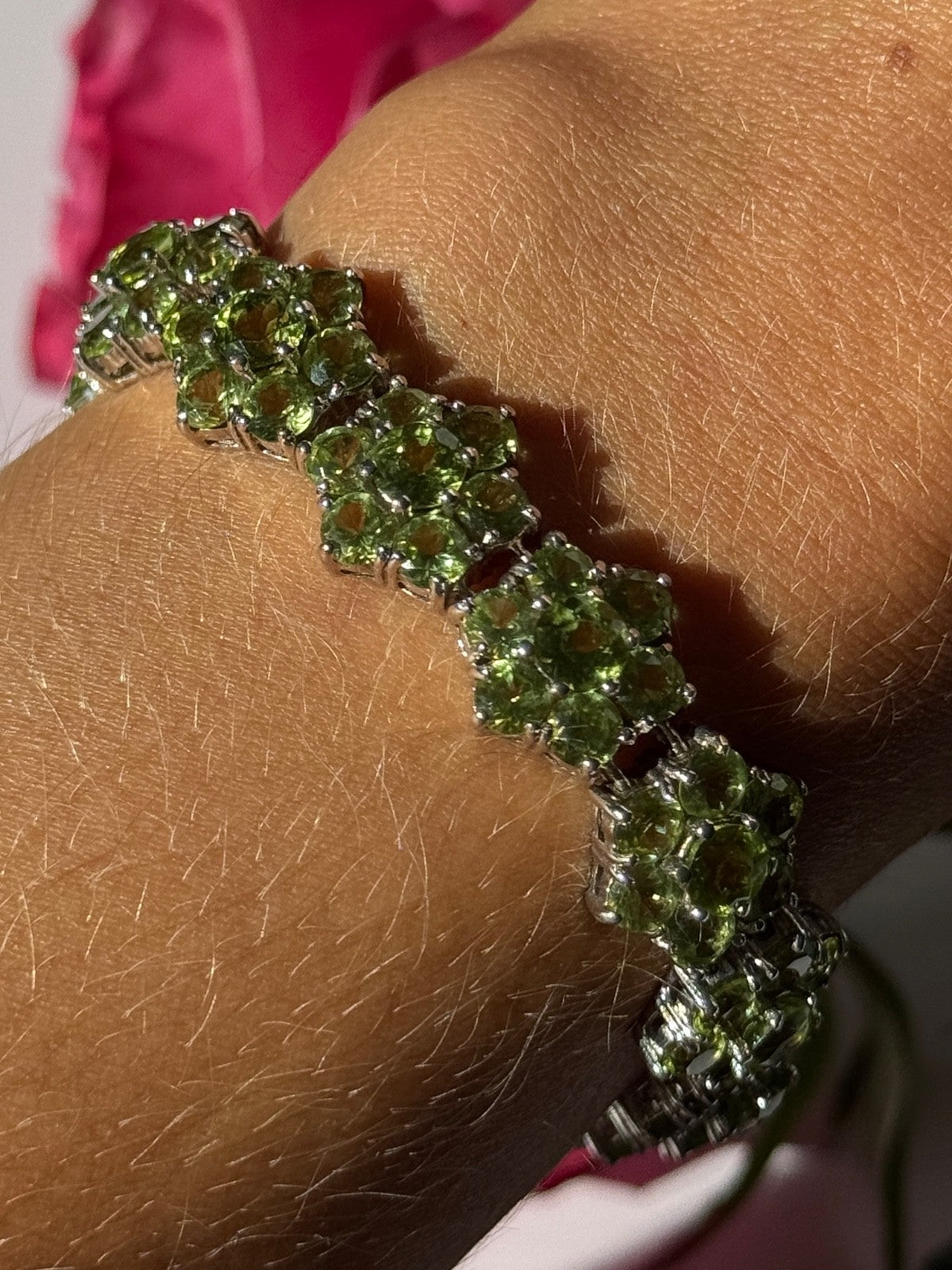 925 Sterling Silver Peridot Flower Bracelet 7.5 Inch