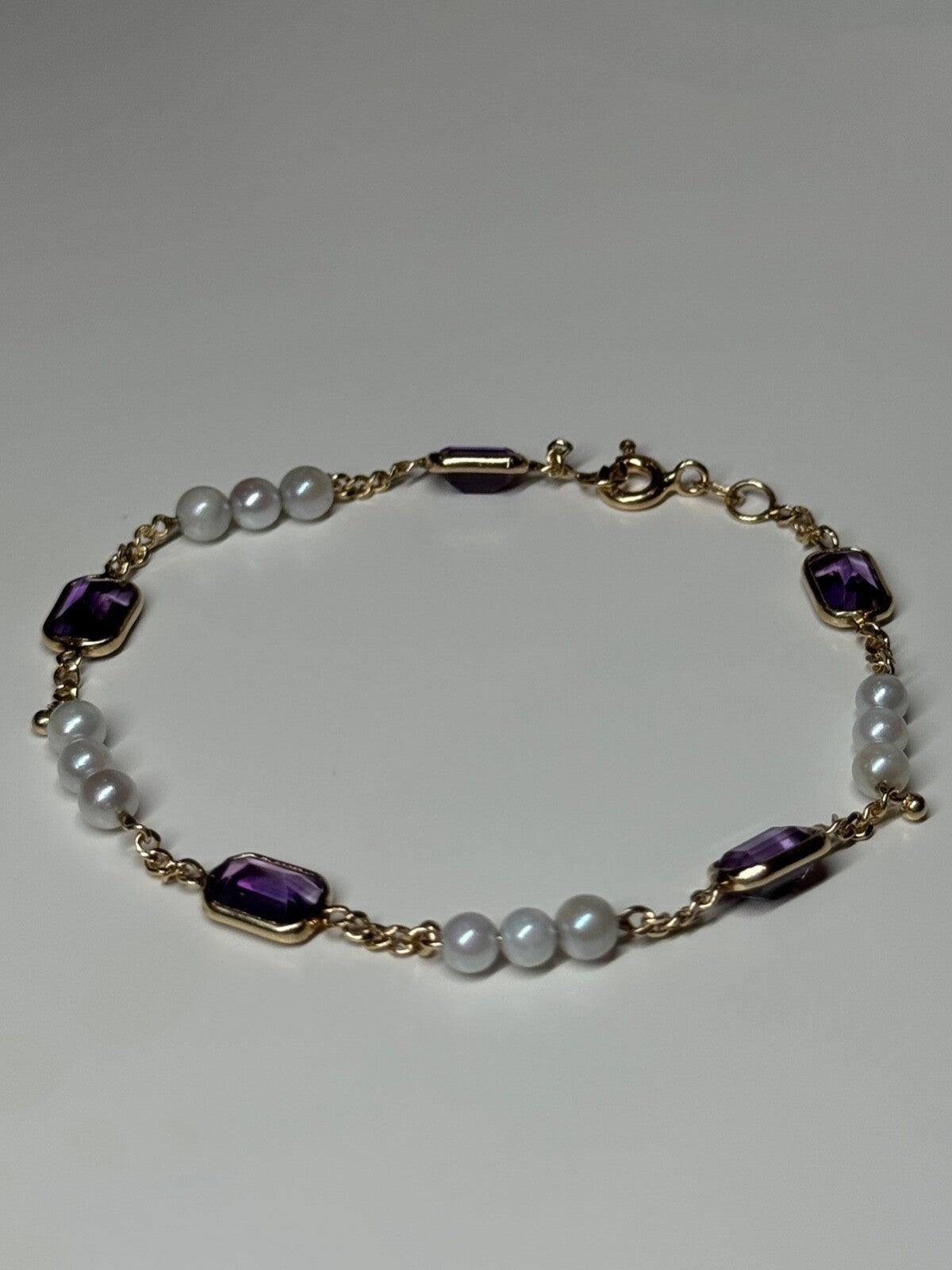 14K Yellow Gold Amethyst & Pearls Bracelet Length 7