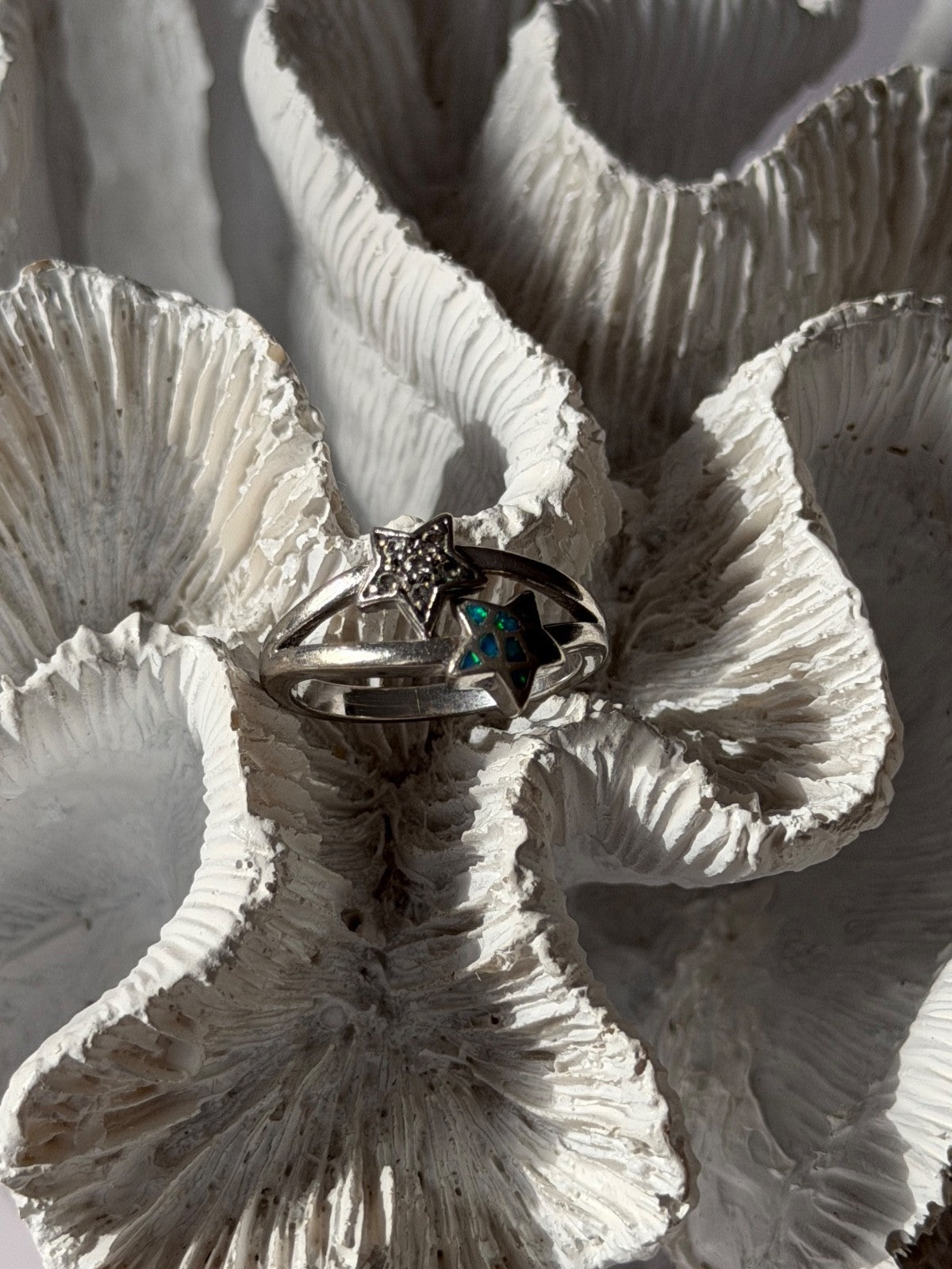 925 Sterling Silver White Topaz & Opal Stars Ring Size 8