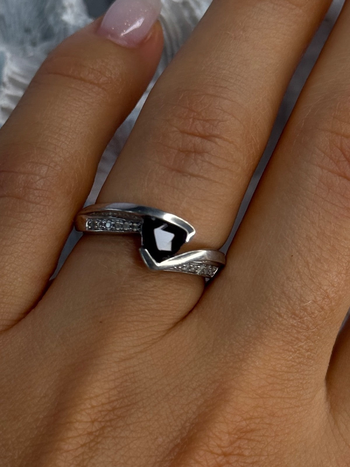 925 Sterling Silver Garnet & Beryl Ring Size 6.5