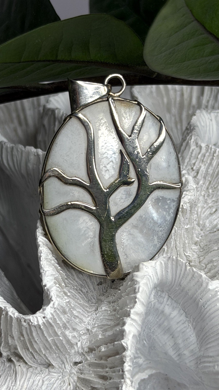 925 Sterling Silver Mother of Pearl Tree of Life Pendant