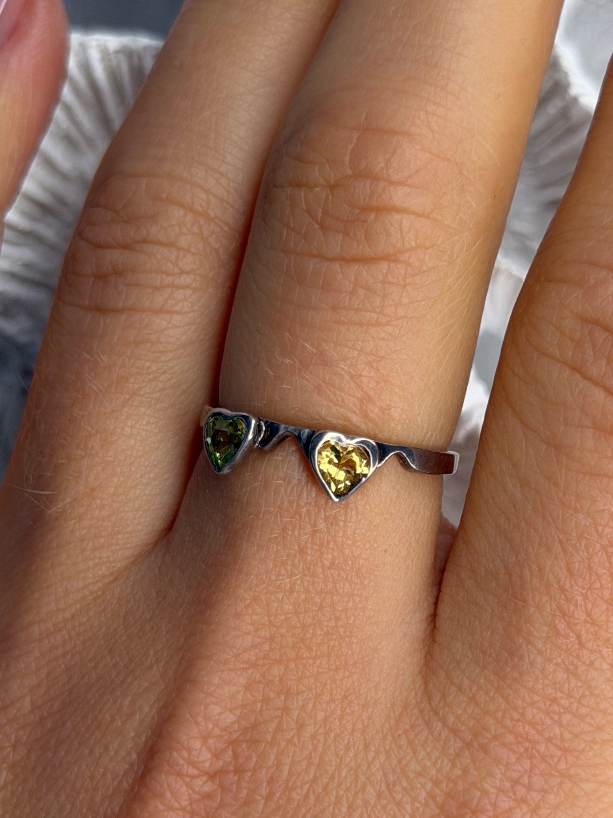 925 Sterling Silver Peridot & Citrine Heart Ring Size 8