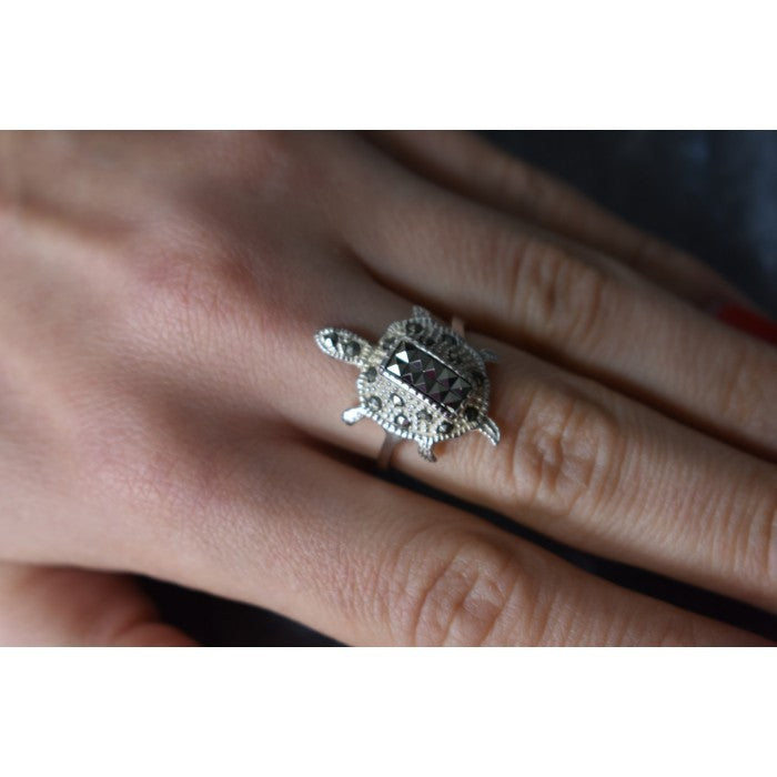 925 Sterling Silver Marcasites "Turtle" Ring Size 6.5