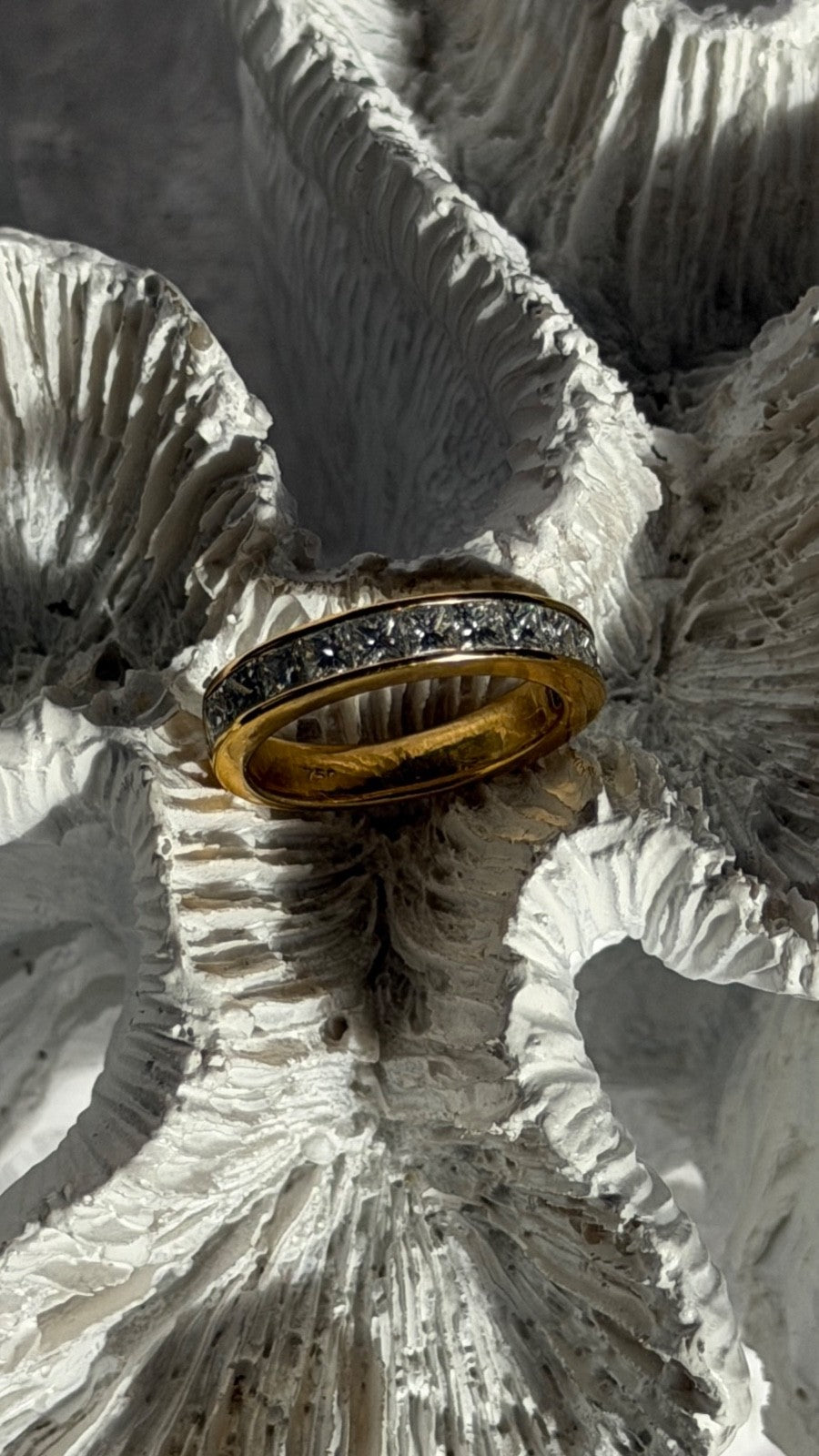 18K 750 Yellow Gold Diamond 1.09 ct Ring Size 5.5