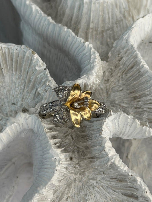 925 Sterling Silver Gold Plated Cz Flower Ring Size 6