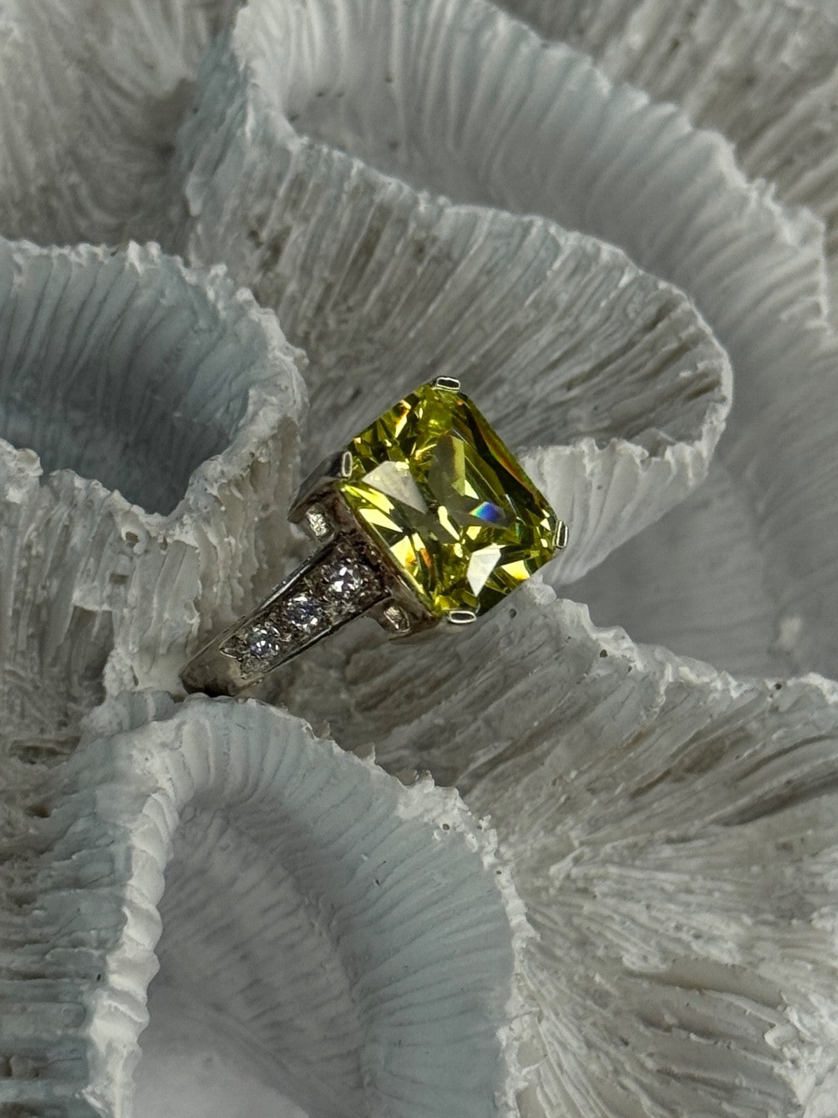 925 Sterling Silver Lemon Quartz Ring Size 8