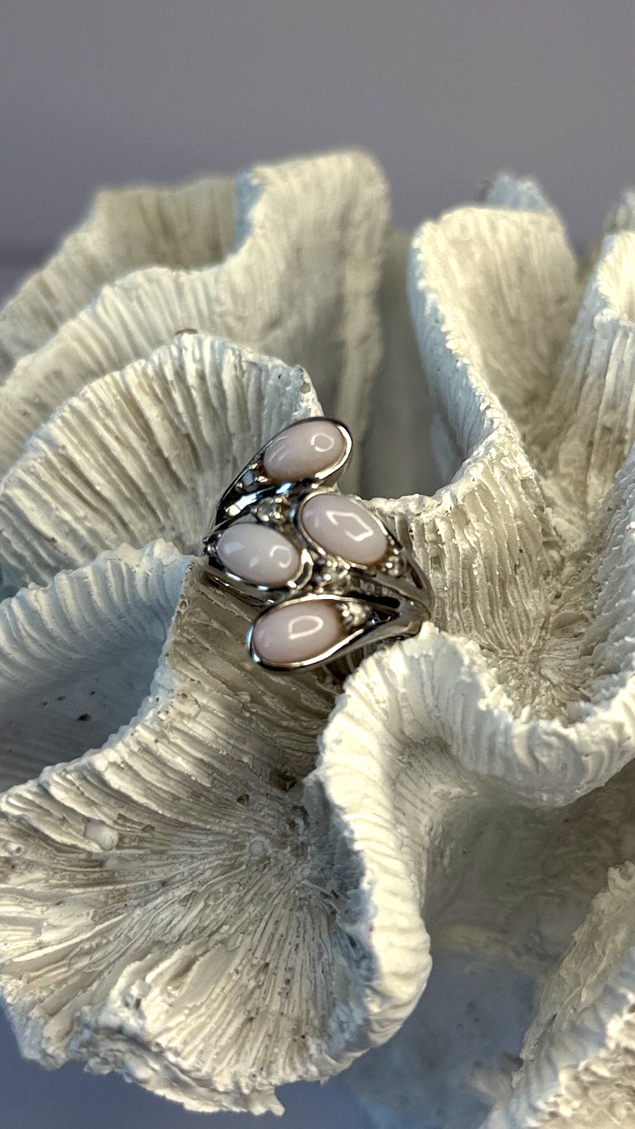 925 Sterling Silver Peruvian Pink Opal & White Colorless Beryl Ring Size 8