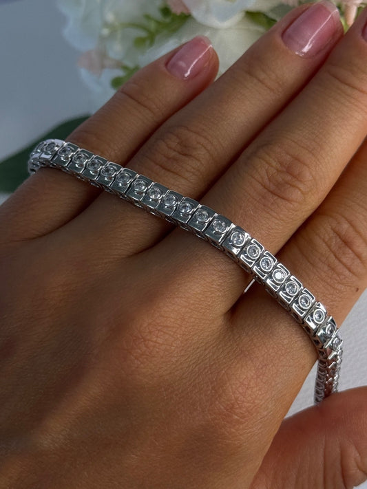 Elegant 925 Sterling Silver CZ Bracelet Length 7.5 Inch