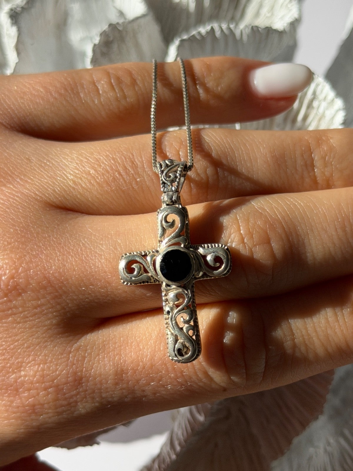 Vintage 925 Sterling Silver Black Onyx Cross Necklace Length 18 in