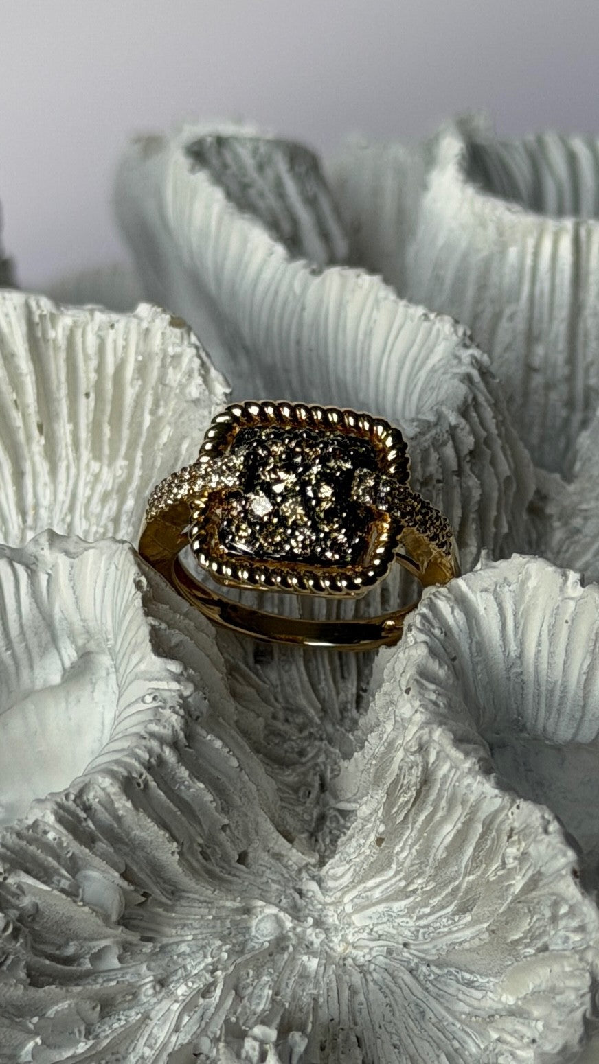 14K Yellow Gold Chocolate 1 ct & White 0.12 ct Diamond Ring Size 5.5