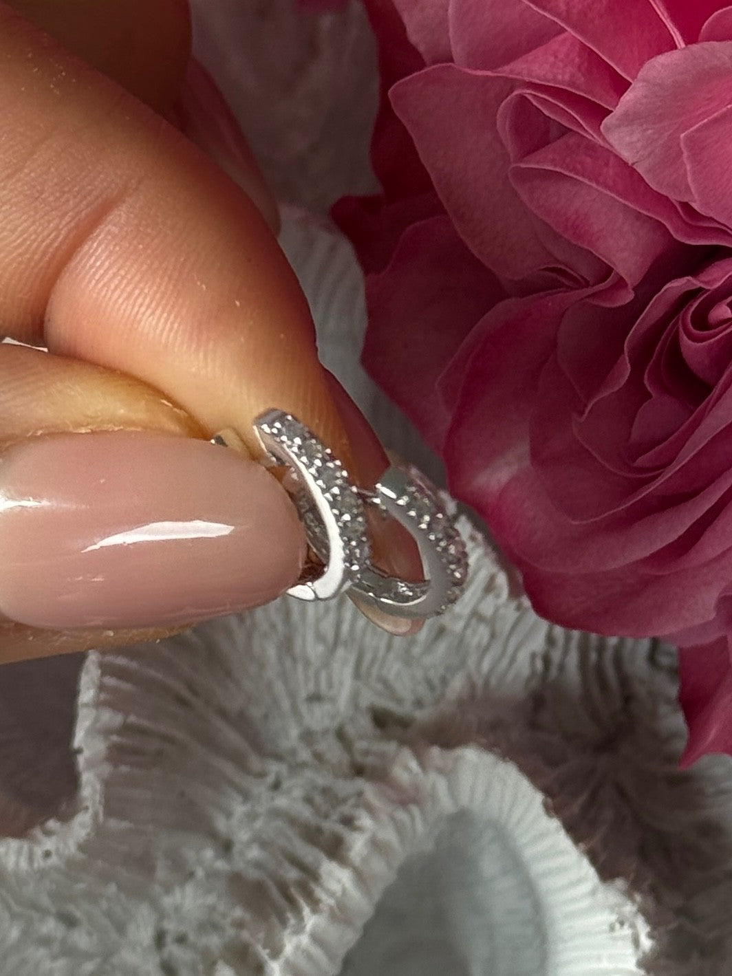 14K White Gold Diamonds 0.18 carats Earrings