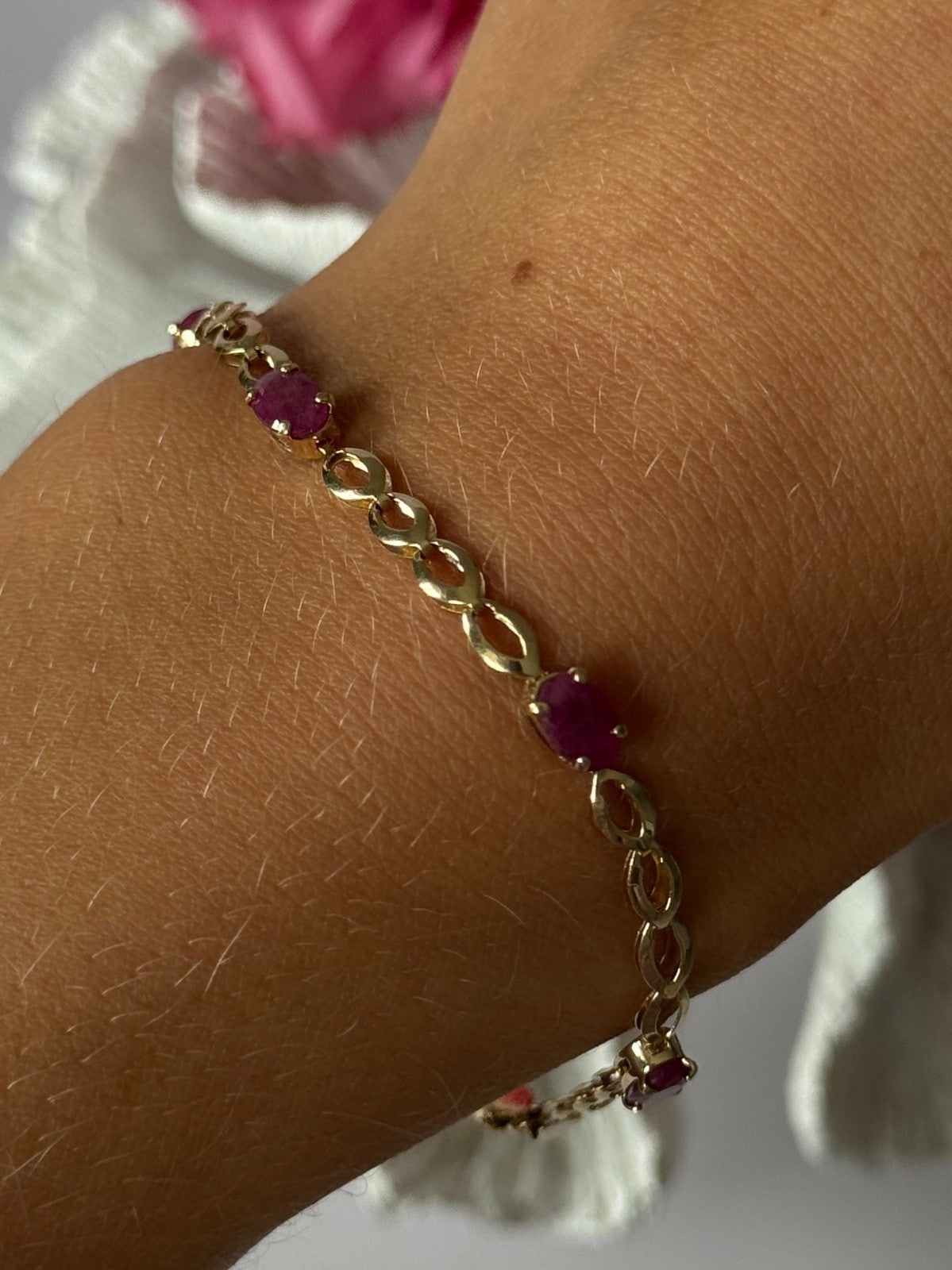 14K Yellow Gold Ruby Bracelet Length 7