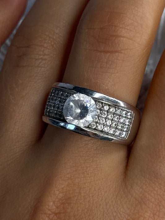Elegant Design 925 Sterling Silver Cz Ring Size 10