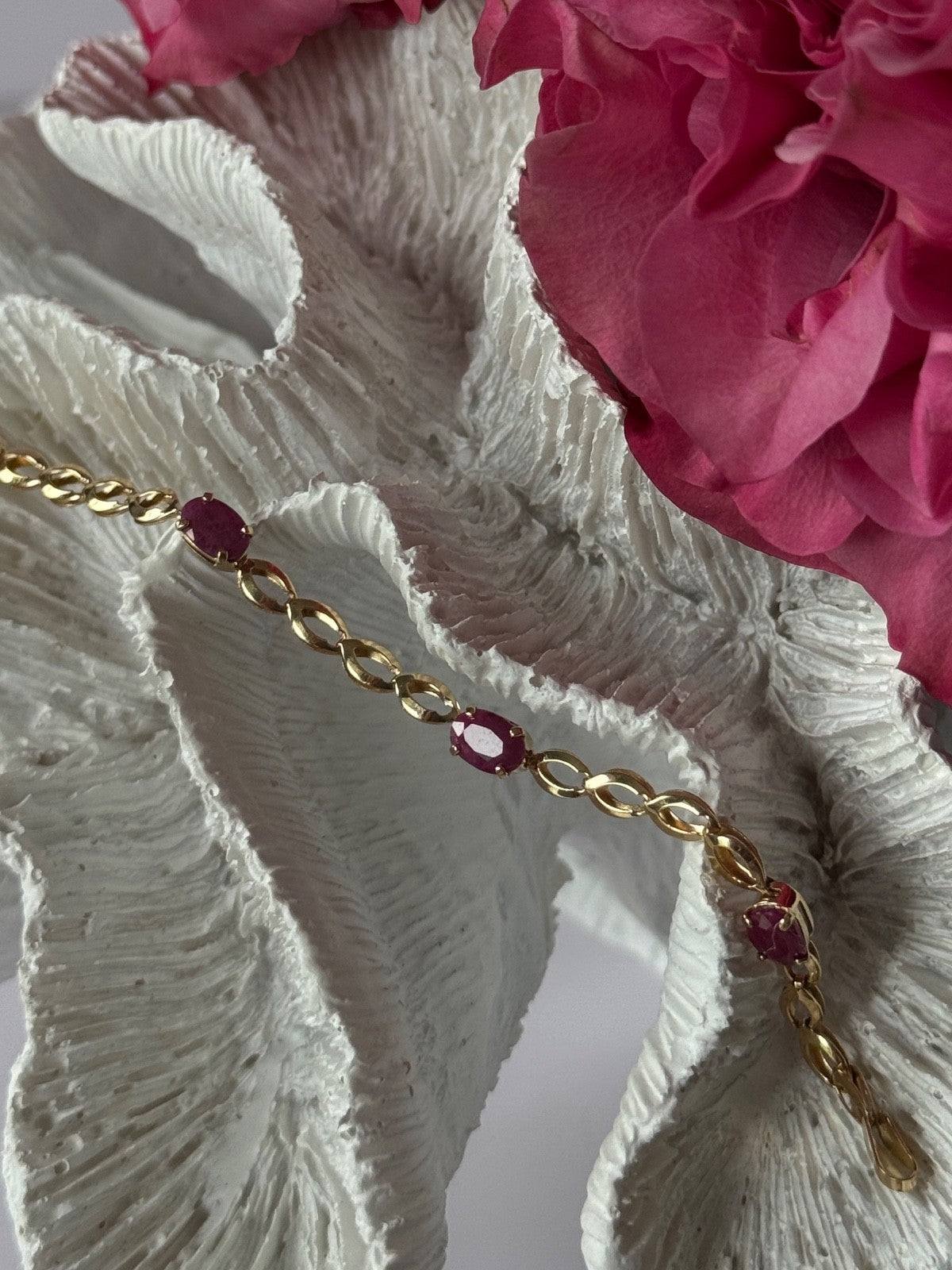 14K Yellow Gold Ruby Bracelet Length 7