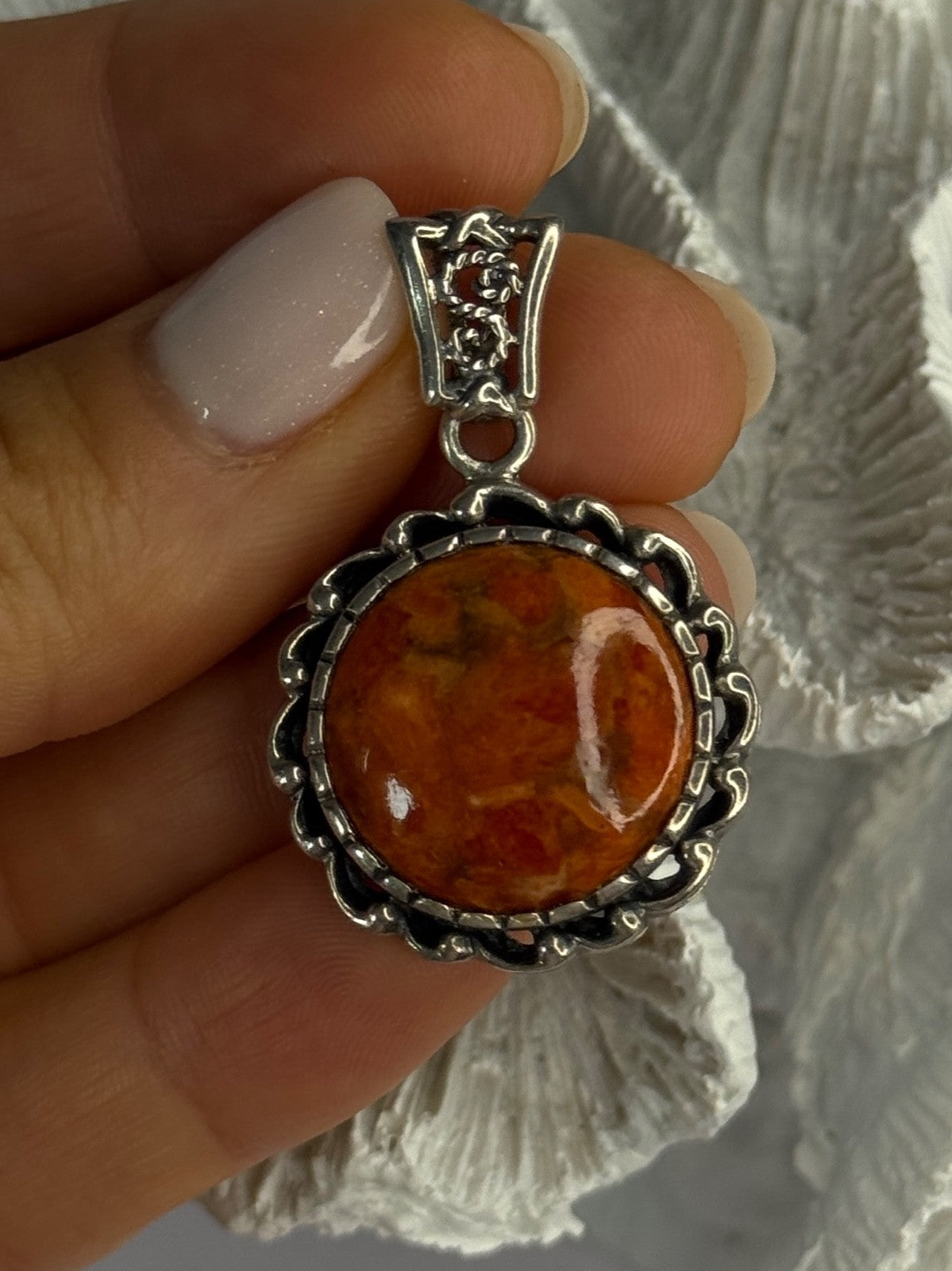 925 Sterling Silver Carnelian Pendant Lenght 1.60 Inch