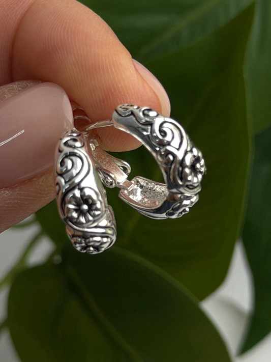 Vintage Floral Hoop Engraved Boho Western 925 Sterling Silver Earrings