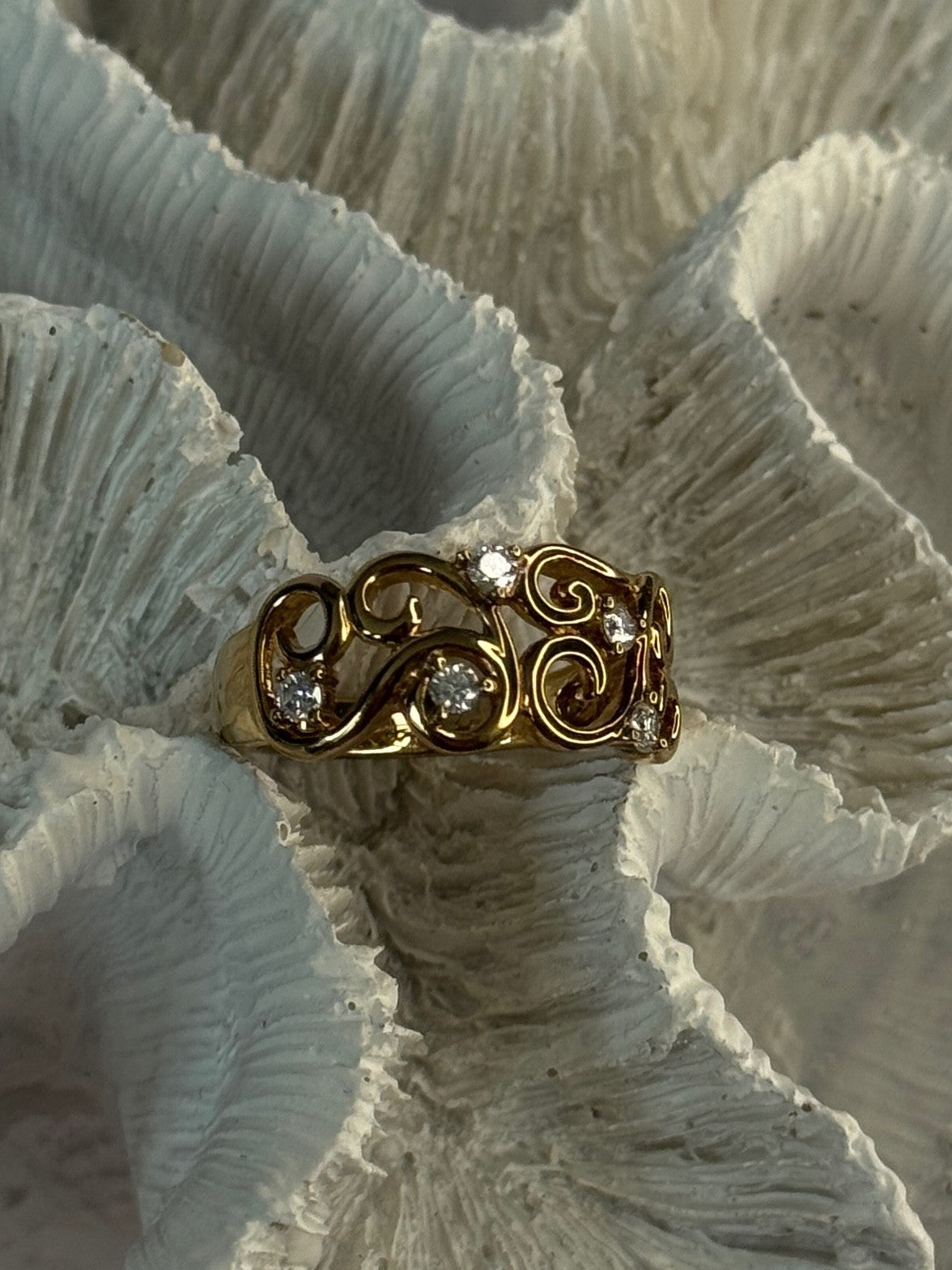 925 Sterling Silver Gold Plated White Topaz Ring Size 8.5